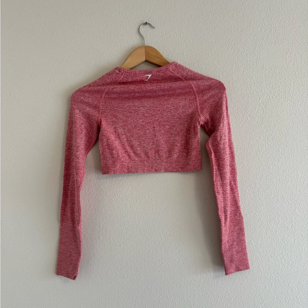 5/$55 !! 🔥 Gymshark pink Heathered Tee - Picture 3 of 3